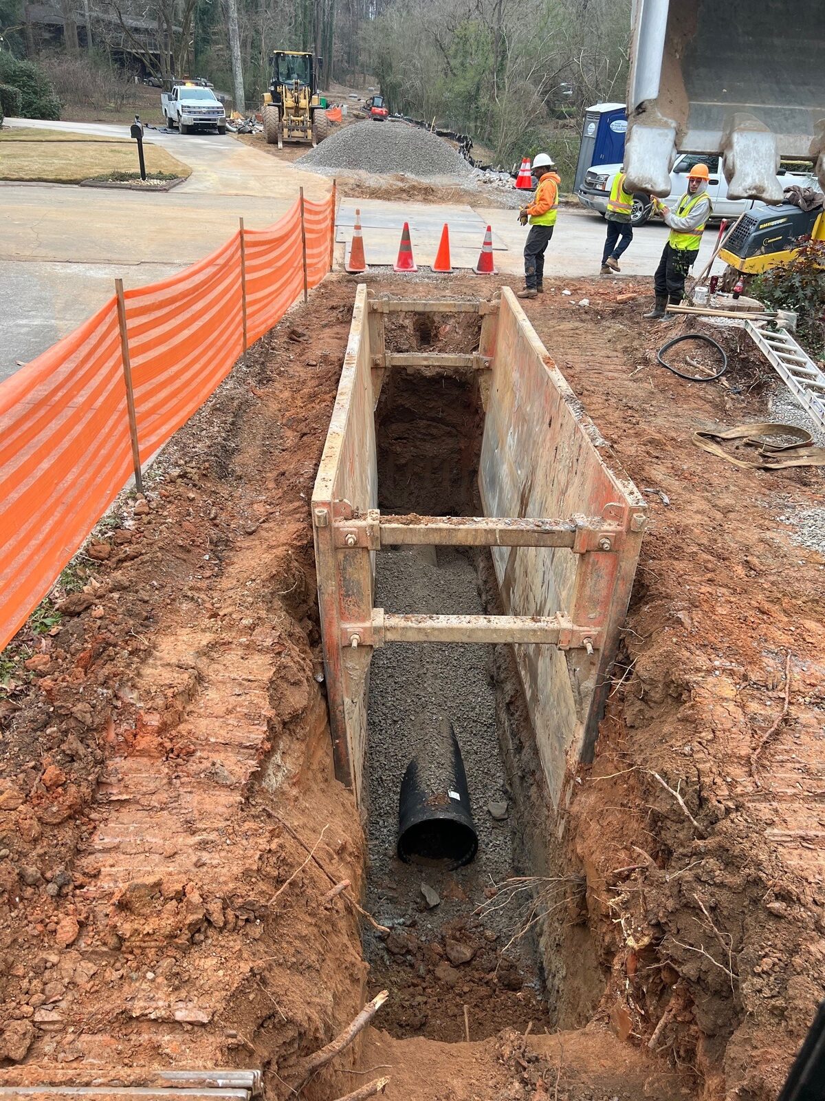 Sewer main installation (GSRR project).